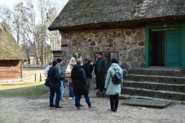 Spacer z etnografem pt. „Śladami zwyczajów Wielkanocnych Warmii i Mazur”, zorganizowany w ramach Olsztyneckiego Jarmarku Wielkanocnego.
